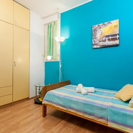 Atrium Apartment