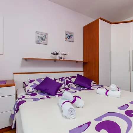 Atrium Apartment Split